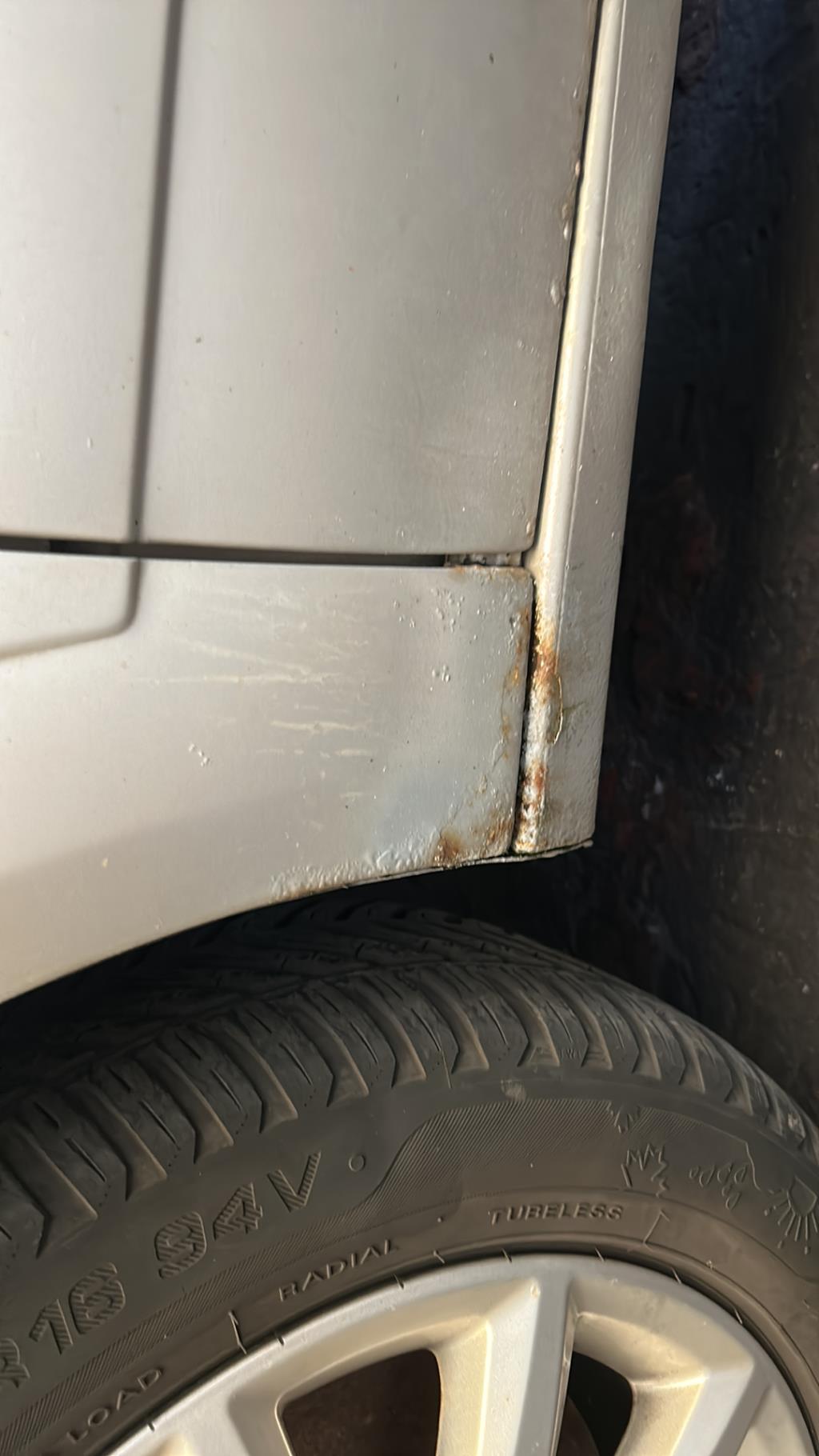 Aile avant gauche OPEL ASTRA H PHASE 1 BREAK Diesel - 1