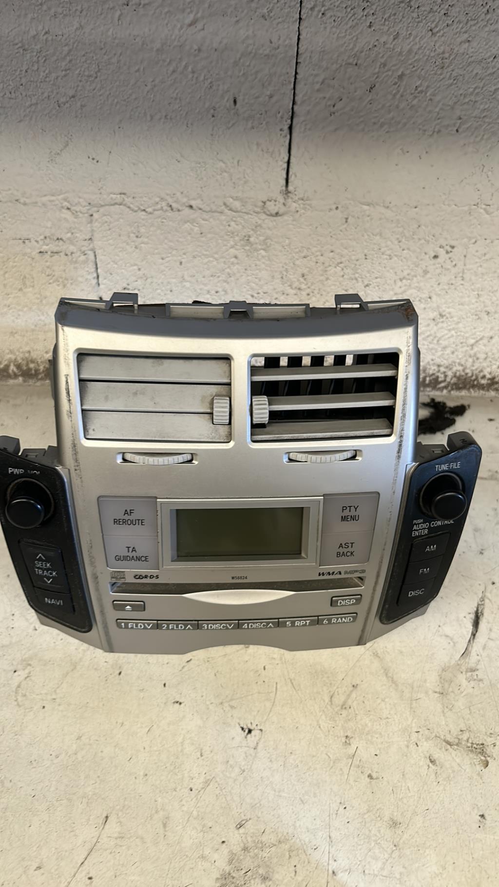 Autoradio TOYOTA YARIS 2 PHASE 1 Diesel - 1
