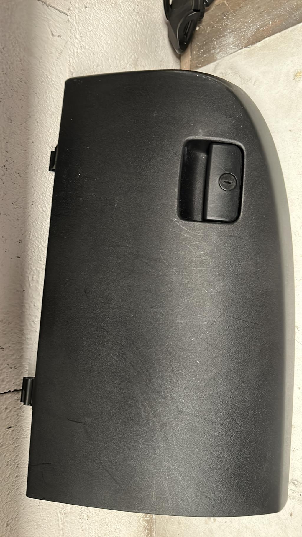 Boite a gants CITROEN C-CROSSER  - 1