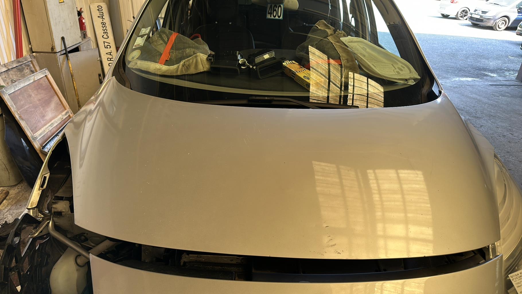 Capot RENAULT GRAND SCENIC 3  - 1