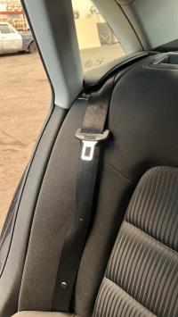 Ceinture arriere droit