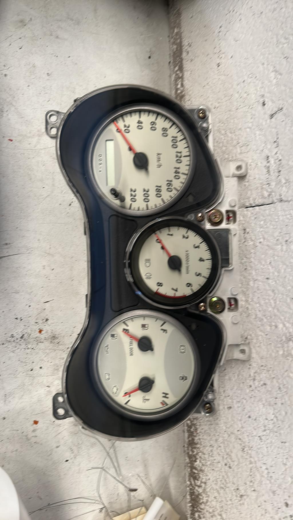 Compteur TOYOTA RAV4 2 PHASE 1 Essence - 1