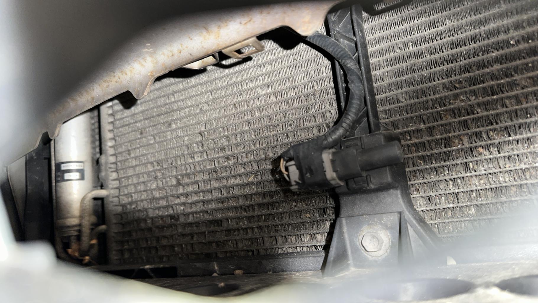Condenseur de clim MAZDA 3 2  - 1