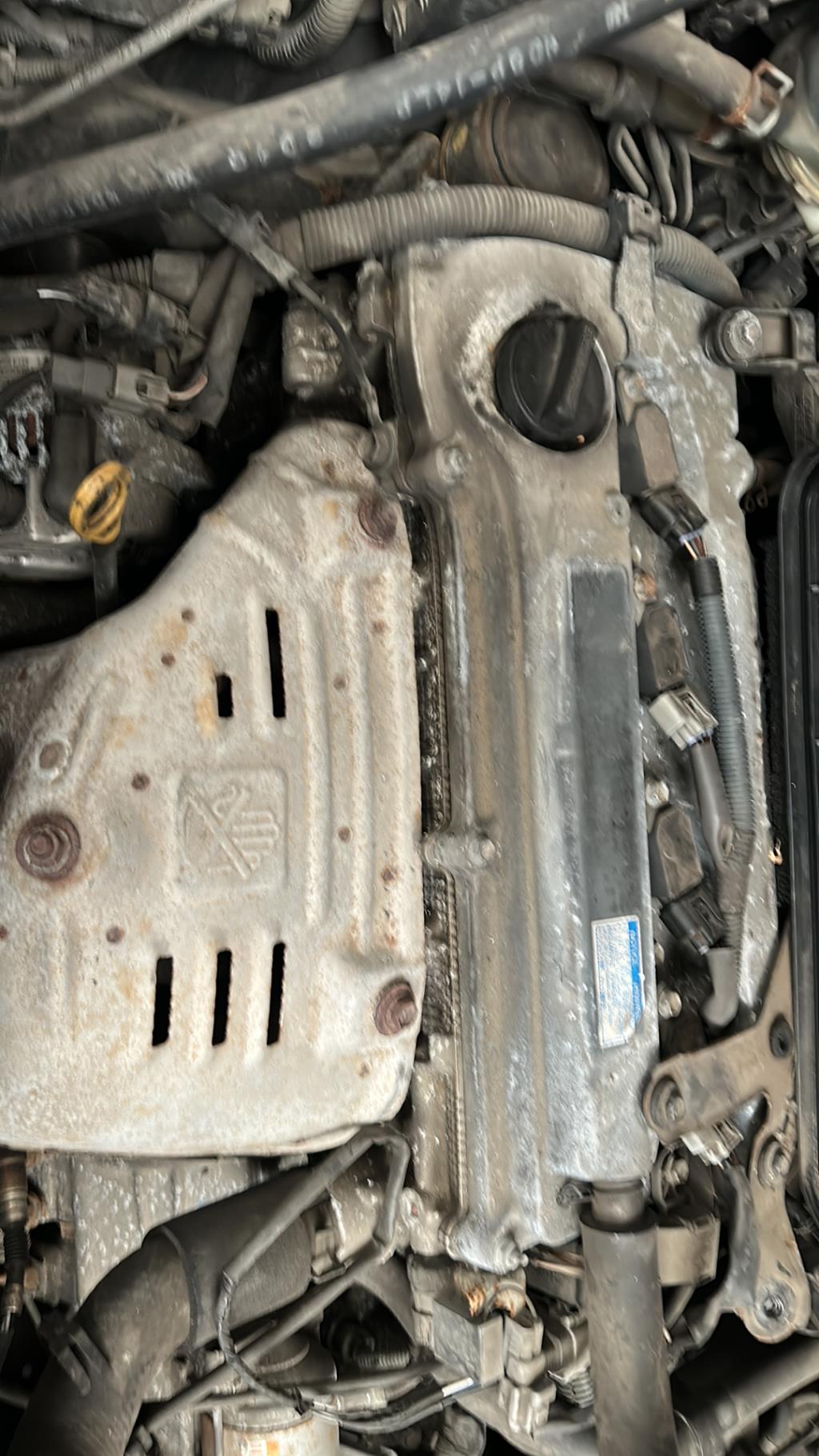 Culasse TOYOTA RAV4 2 PHASE 1 Essence - 1
