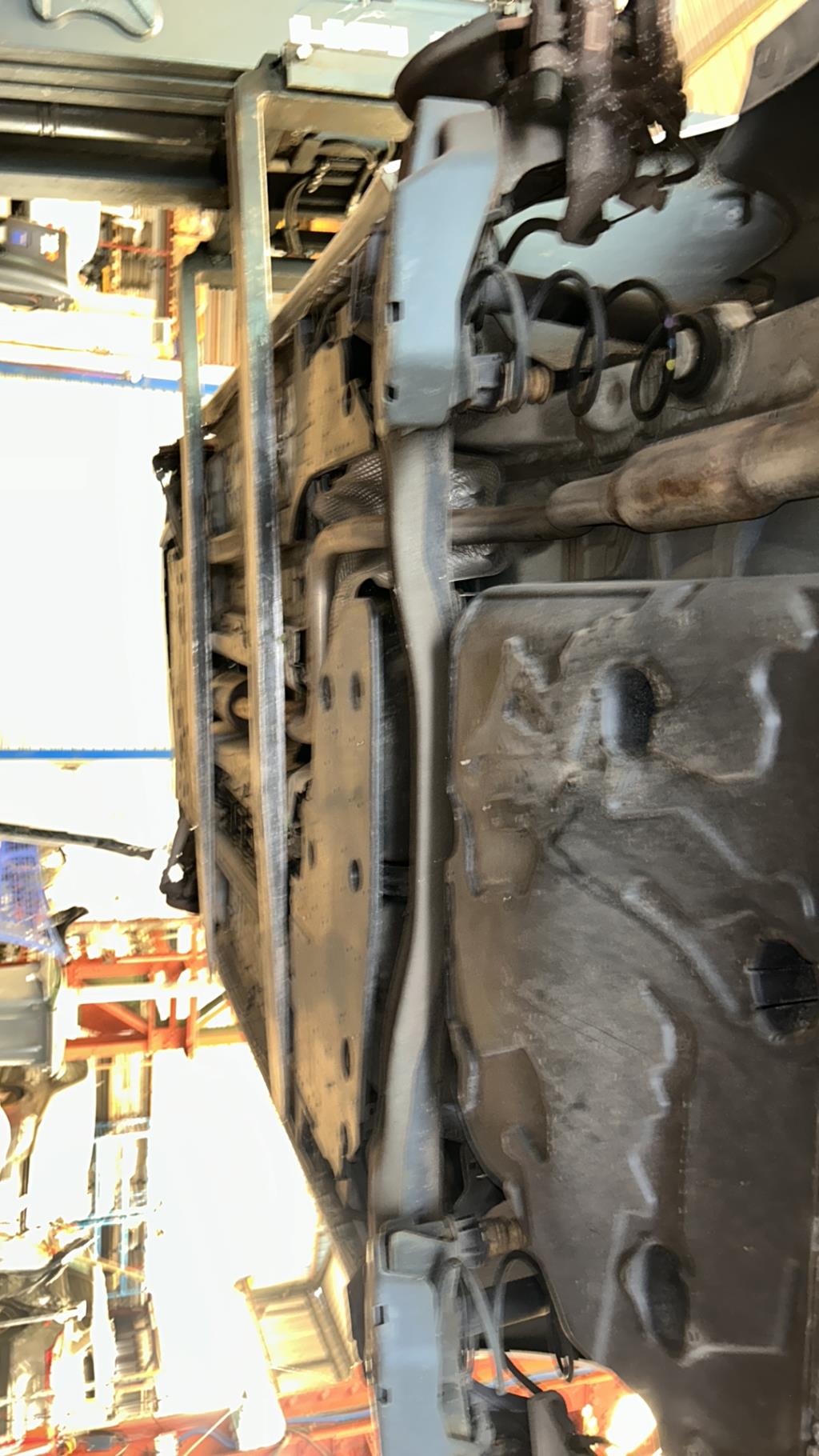 Essieu arriere PEUGEOT 308 2 PHASE 1 Diesel - 1