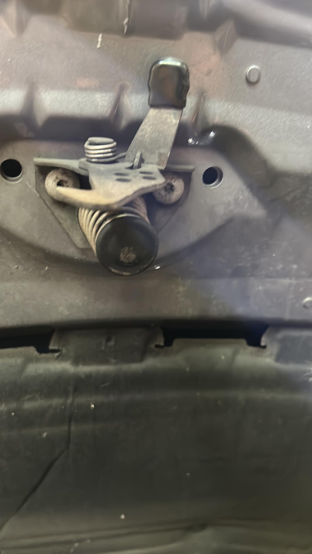 Serrure de capot BMW SERIE 5 E61 TOURING PHASE 2 BREAK Diesel - 1