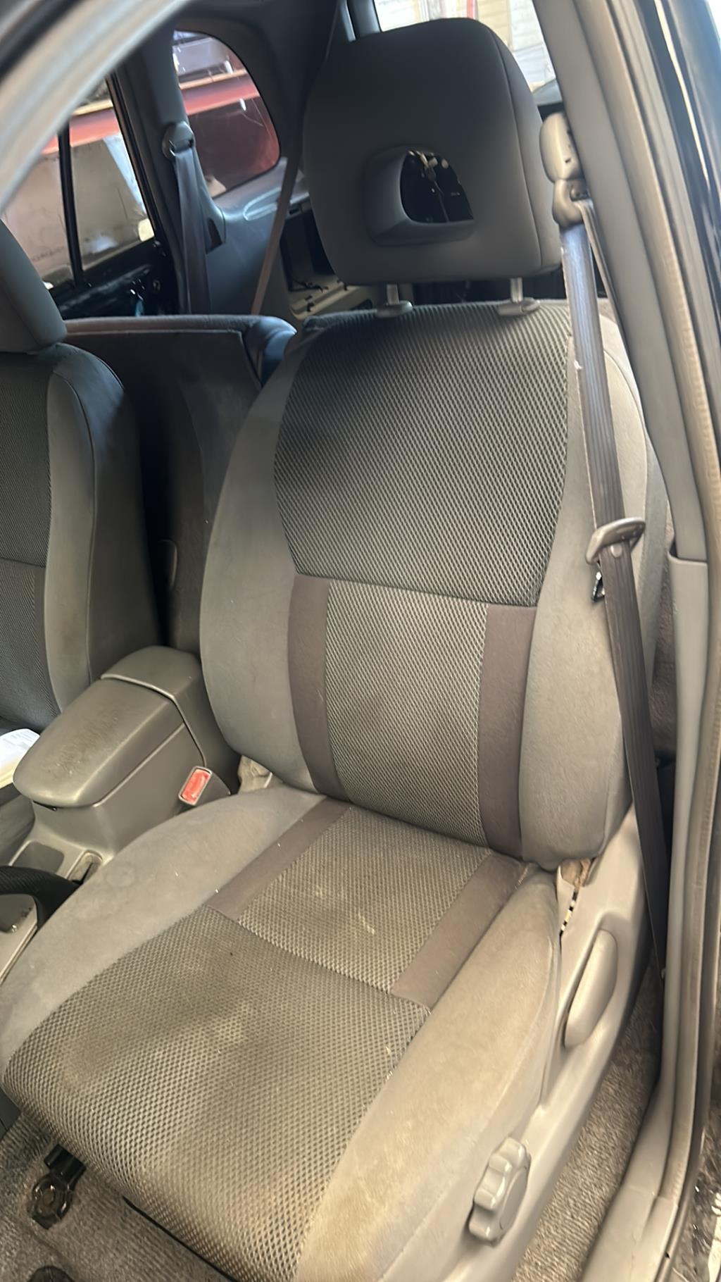 Siege avant gauche TOYOTA RAV4 2 PHASE 1 Essence - 1