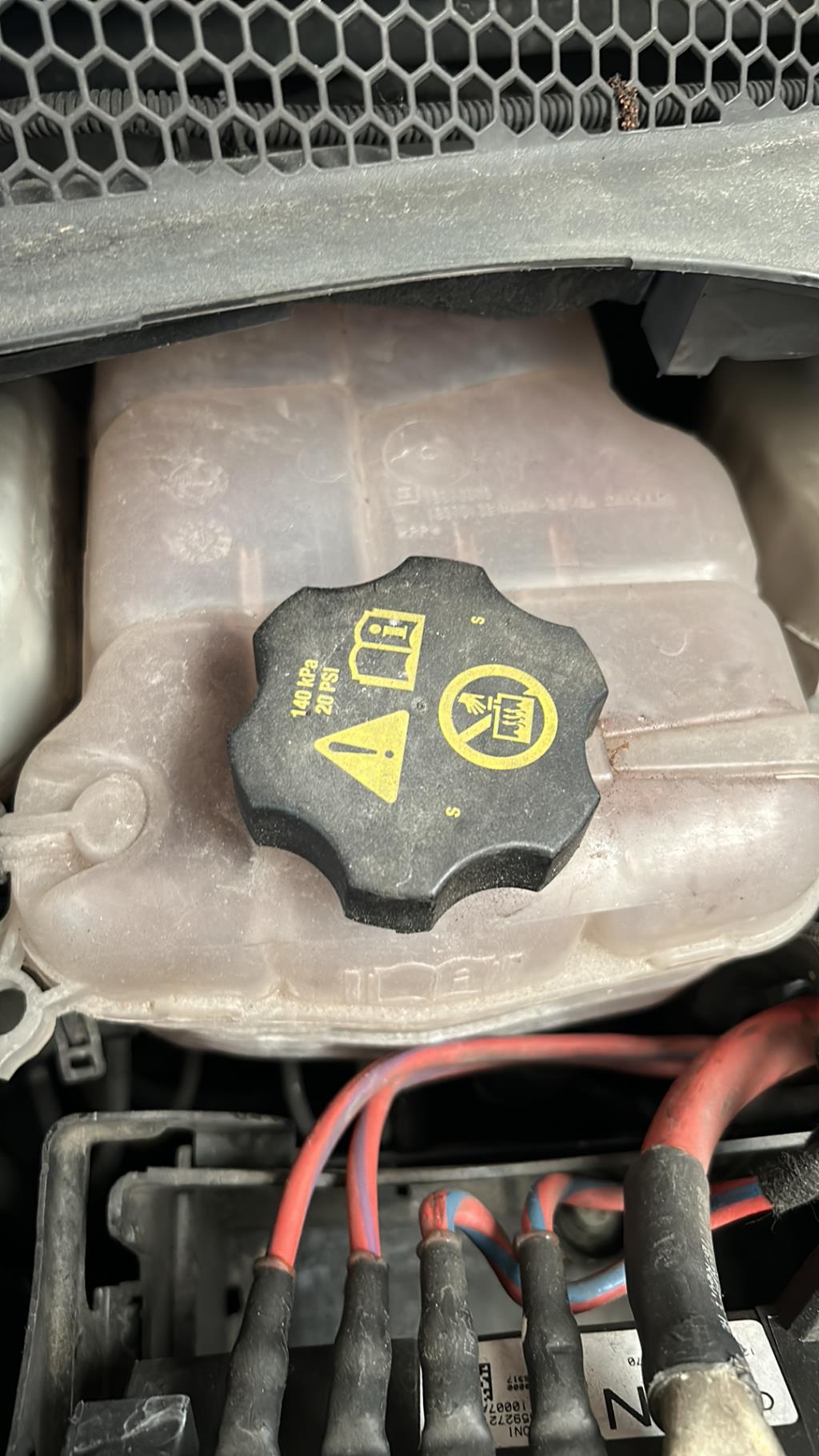 Vase d'expansion OPEL ASTRA J PHASE 1 Diesel - 1