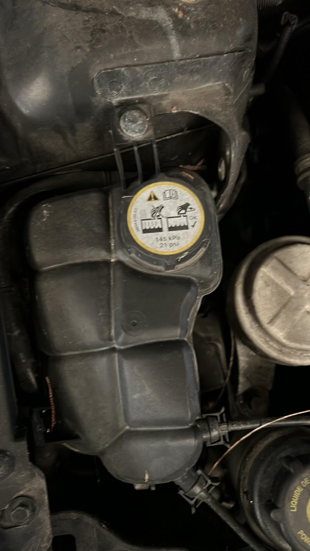 Vase d'expansion FORD MONDEO 3 PHASE 1 Diesel - 1