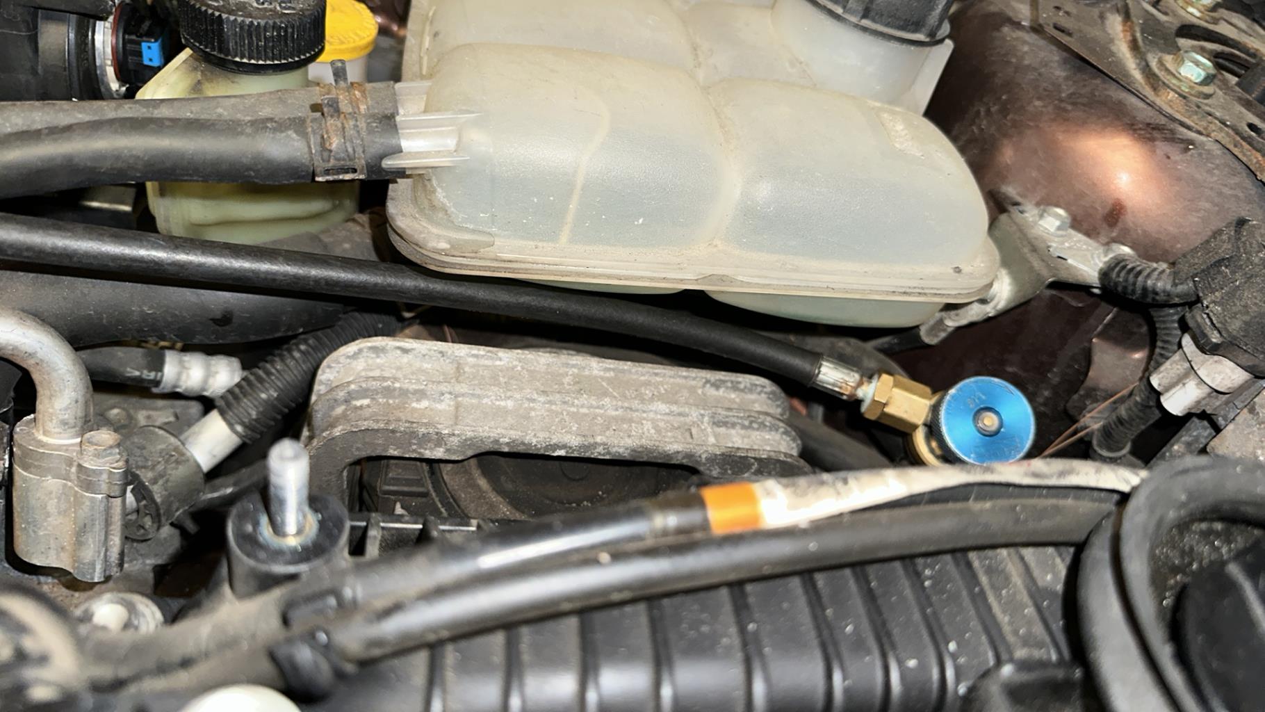 Vase d'expansion MAZDA 3 2  - 1