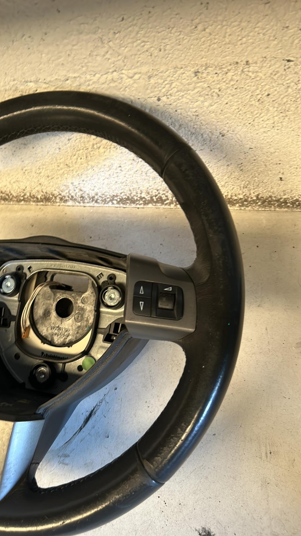 Volant OPEL ASTRA H PHASE 1 BREAK Diesel - 1
