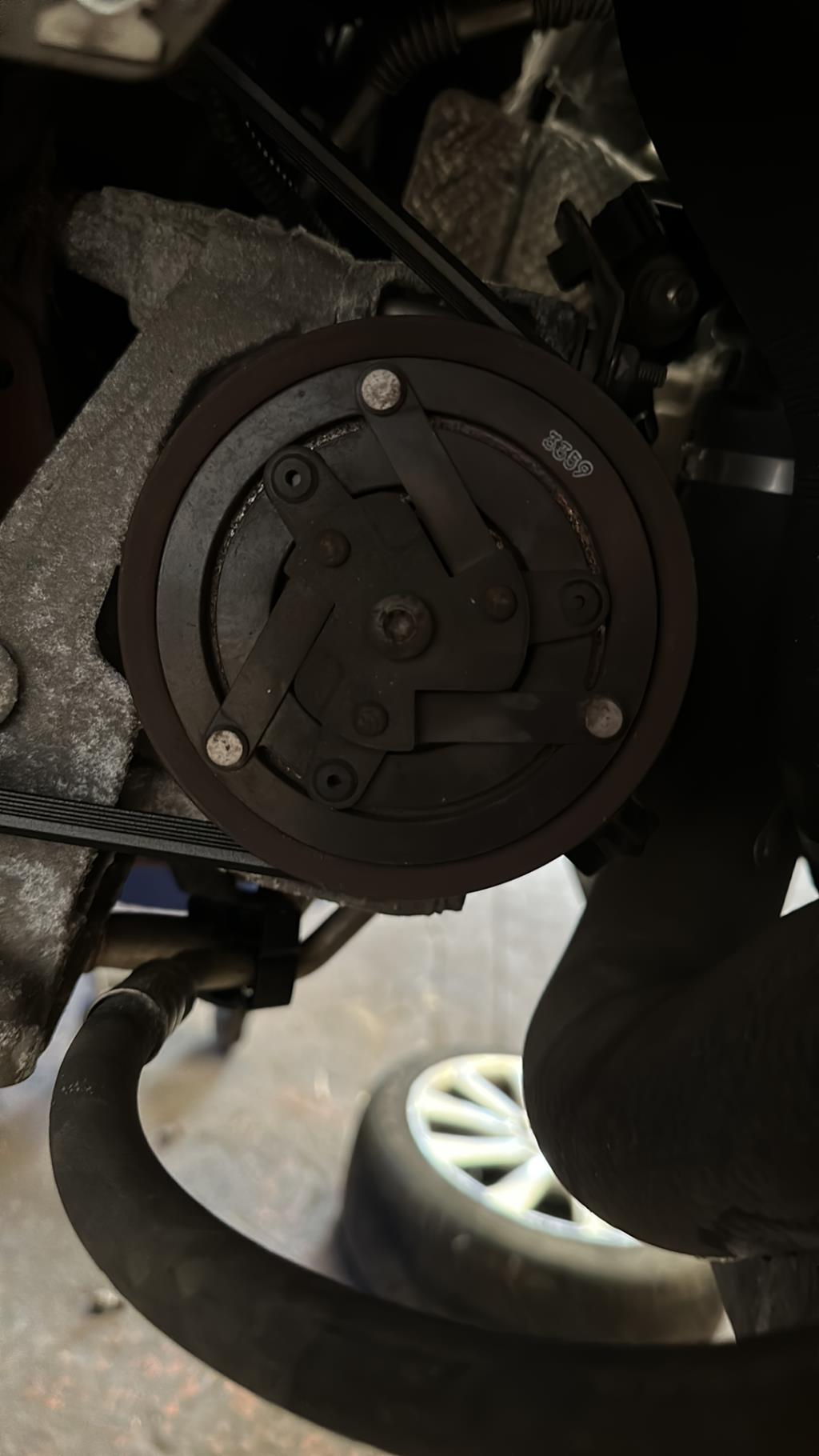 Compresseur clim ALFA ROMEO GIULIETTA 2 PHASE 1 Diesel - 1