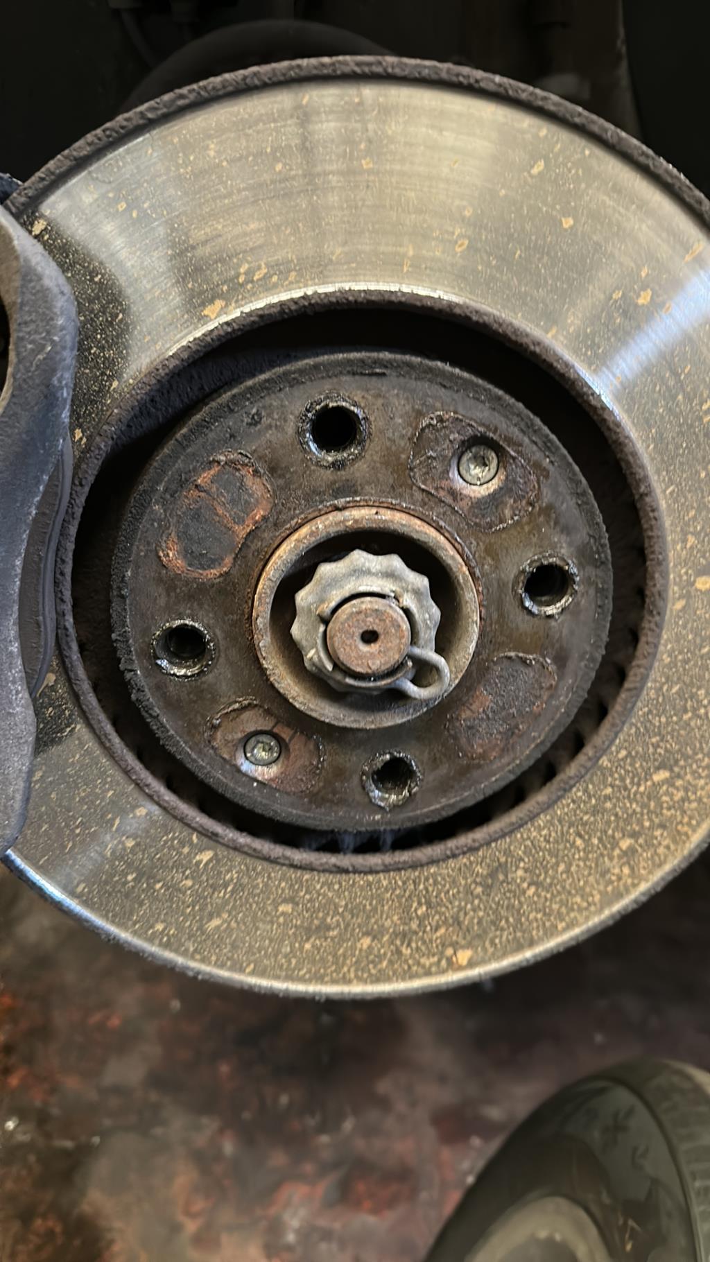 Moyeu avant gauche PEUGEOT 406 COUPE Essence - 1