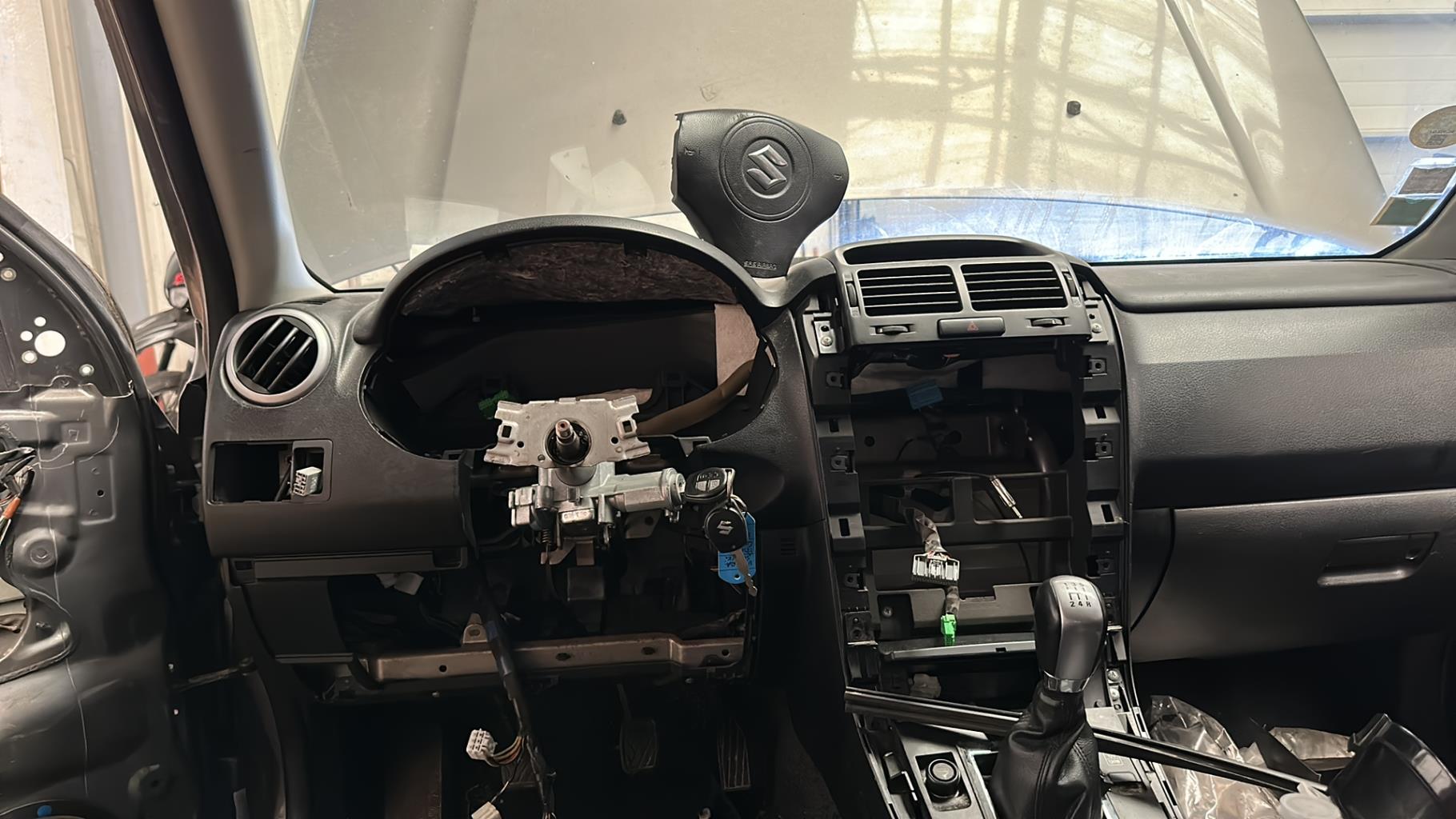 Planche de bord complete SUZUKI GRAND VITARA 2 PHASE 1 Diesel - 1