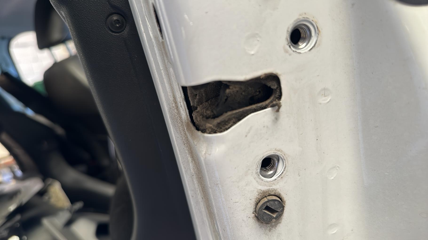Serrure arriere droit CITROEN C3 2 PHASE 2 Essence - 1