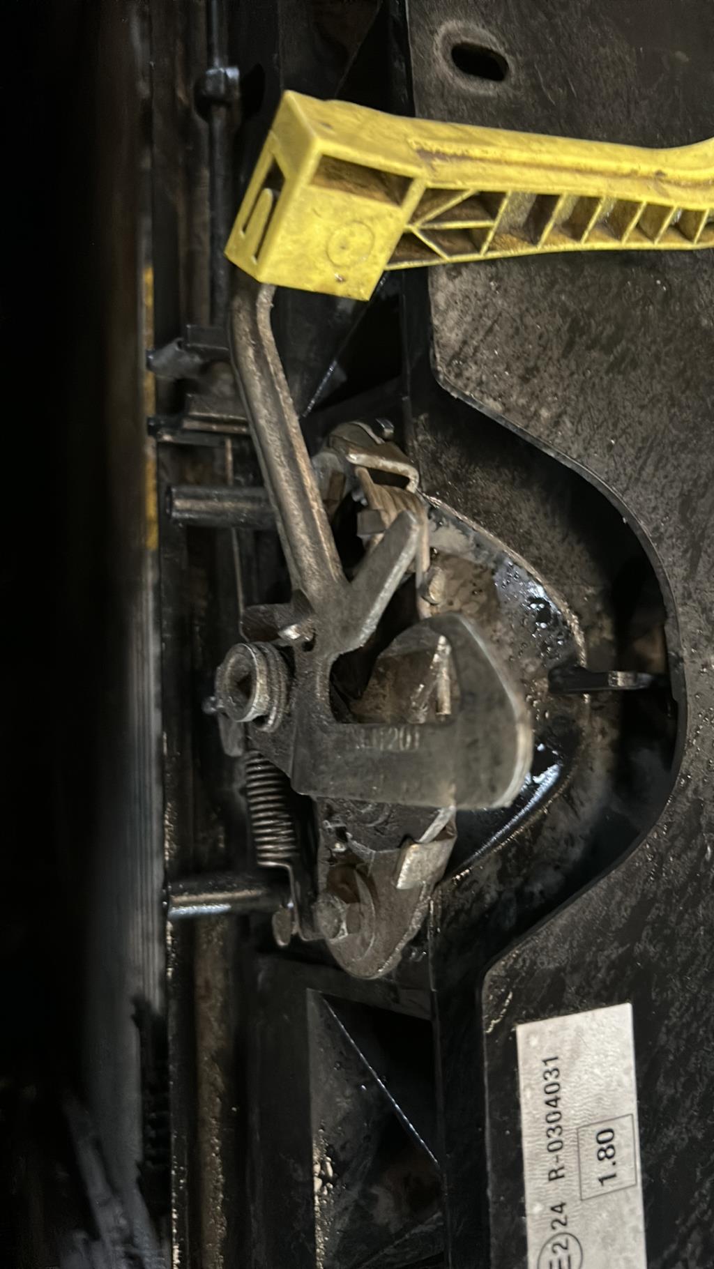 Serrure de capot PEUGEOT PARTNER 2 PHASE 1 Diesel - 1