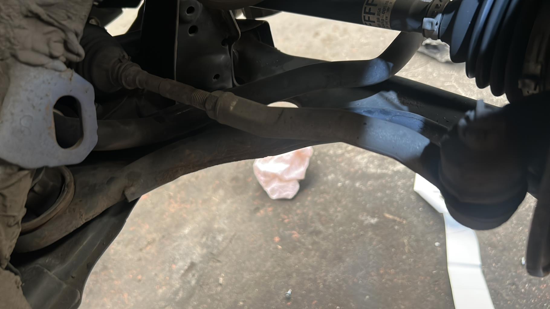 Triangle avant droit TOYOTA YARIS 3 PHASE 3 Essence - 1