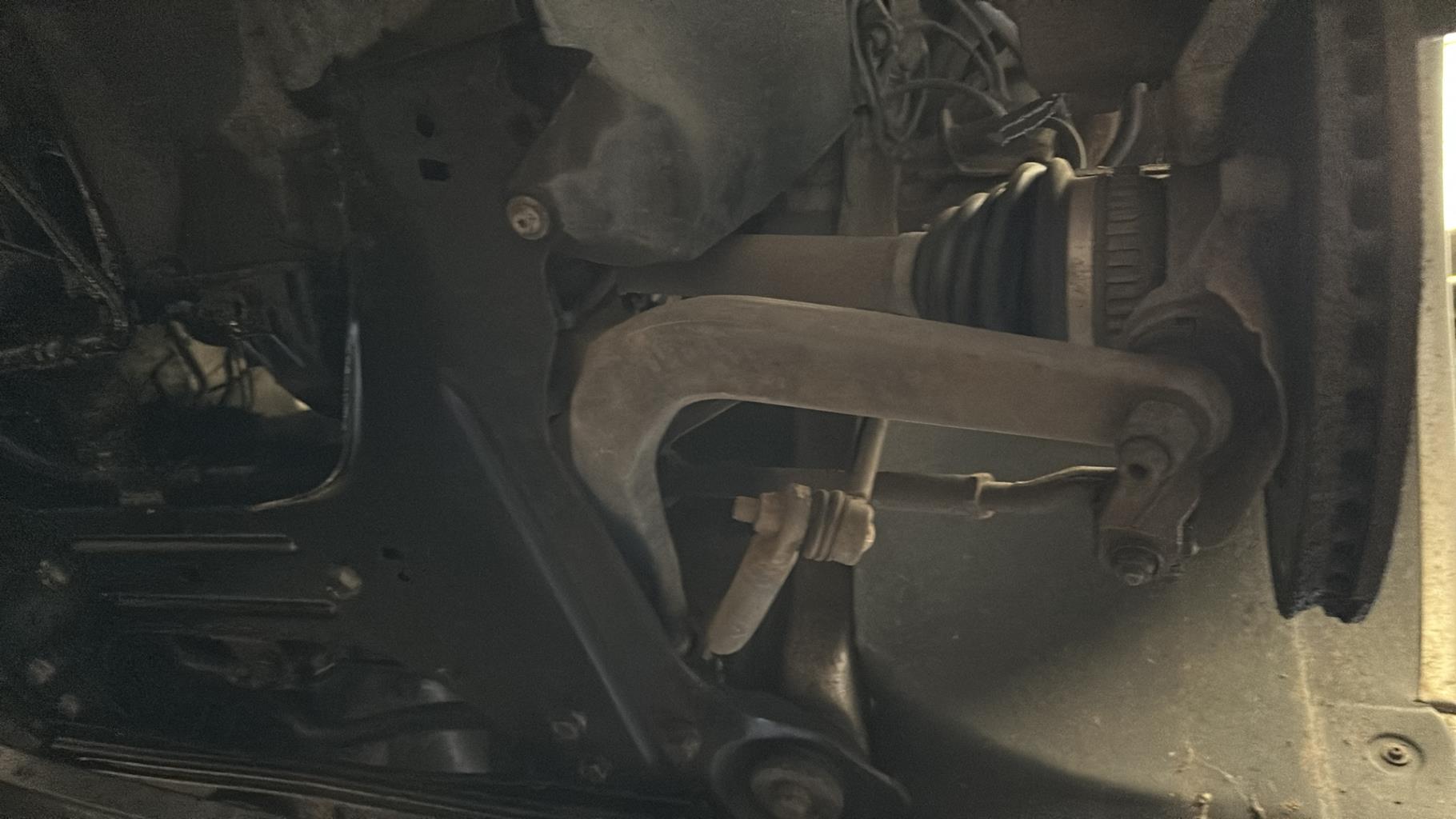 Triangle avant gauche PEUGEOT 406 COUPE Essence - 1