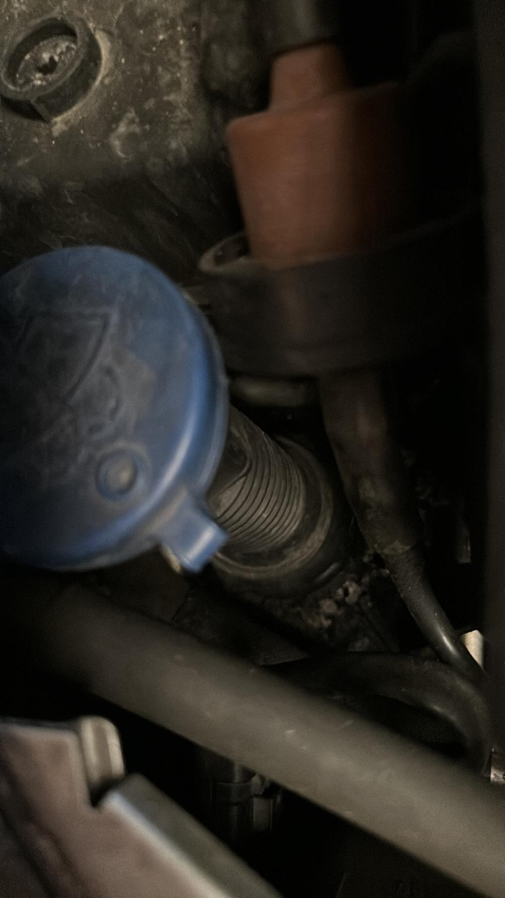 Vase de lave glace PEUGEOT 406 COUPE Essence - 1