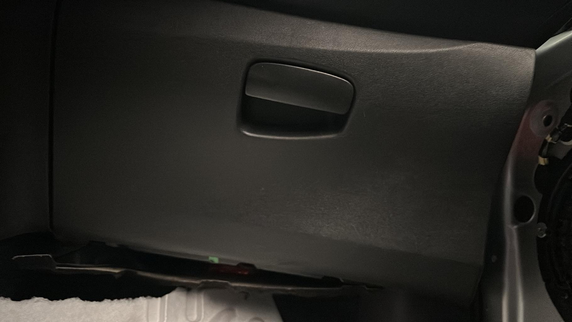 Boite a gants CITROEN DS3  - 1