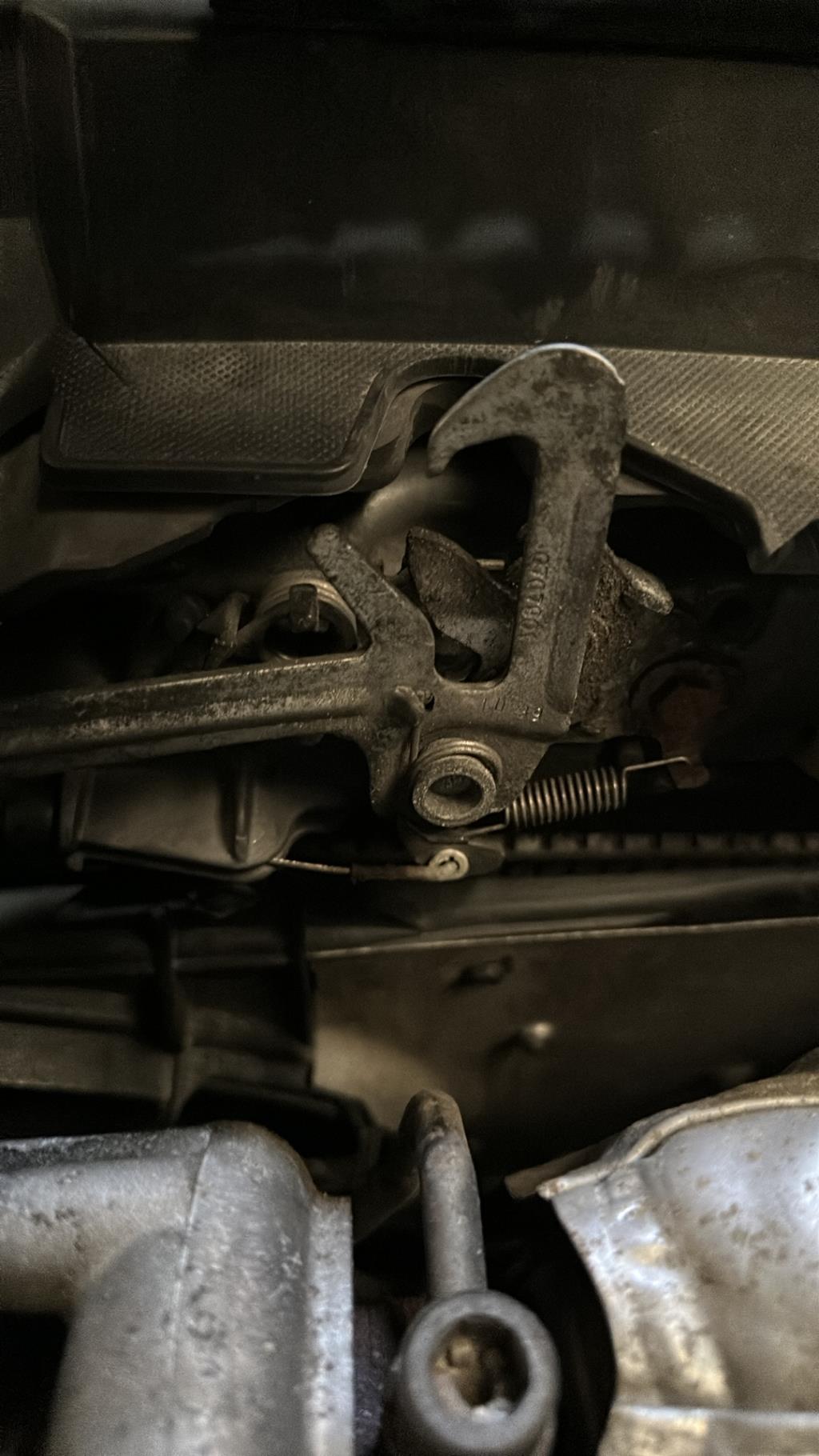 Serrure de capot CITROEN DS3  - 1