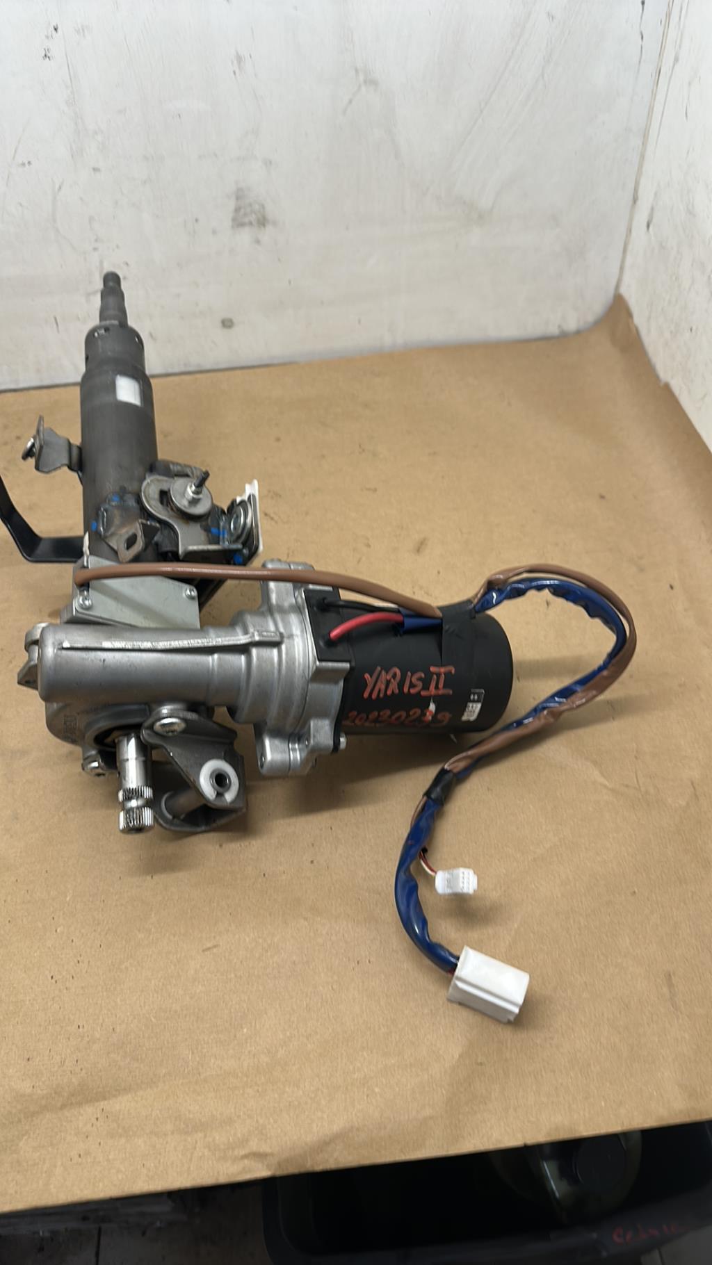 Colonne de direction TOYOTA YARIS 2 PHASE 1 Diesel - 1