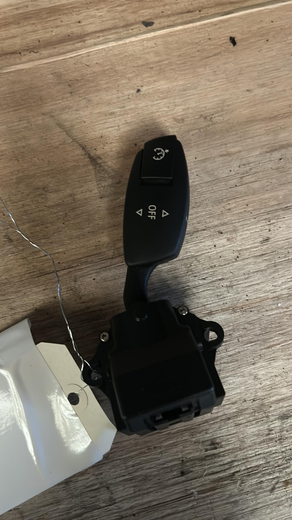 Commande regulateur vitesse BMW SERIE 5 E60 PHASE 2 Diesel - 1
