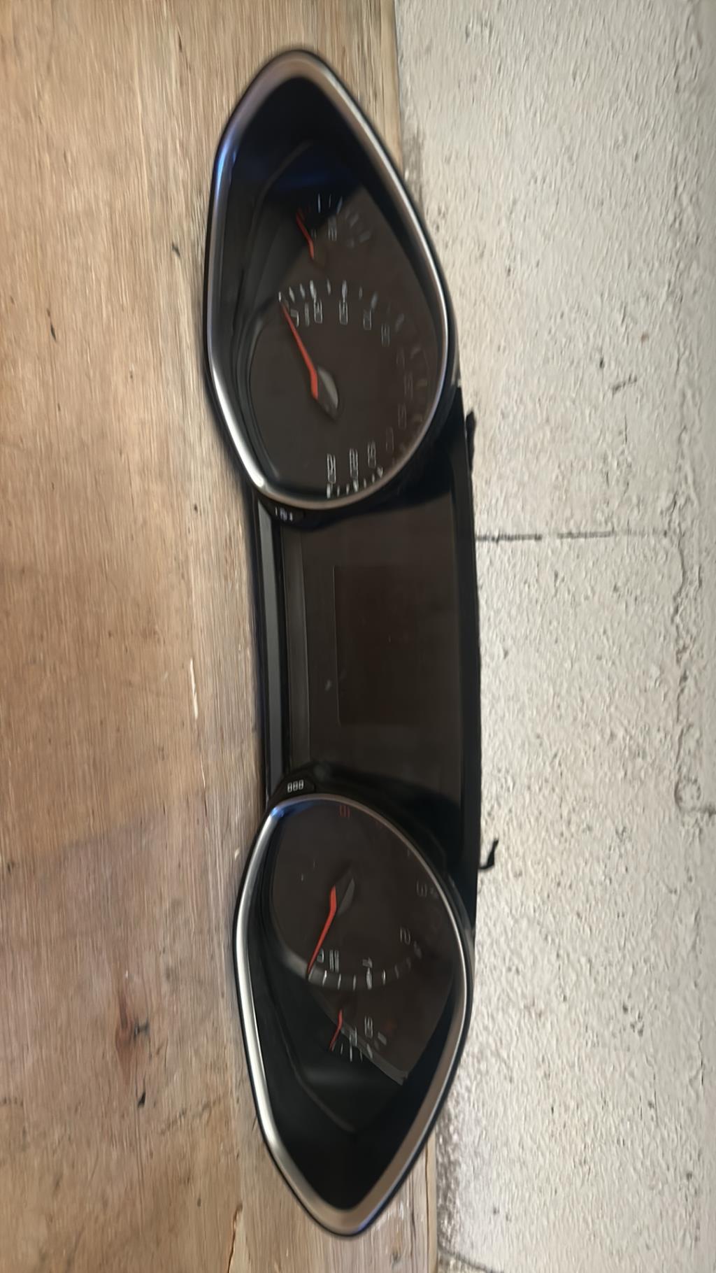 Compteur PEUGEOT 308 2 PHASE 1 Diesel - 1