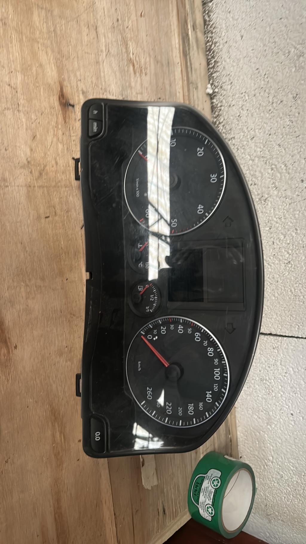Compteur VOLKSWAGEN GOLF 5 Diesel - 1