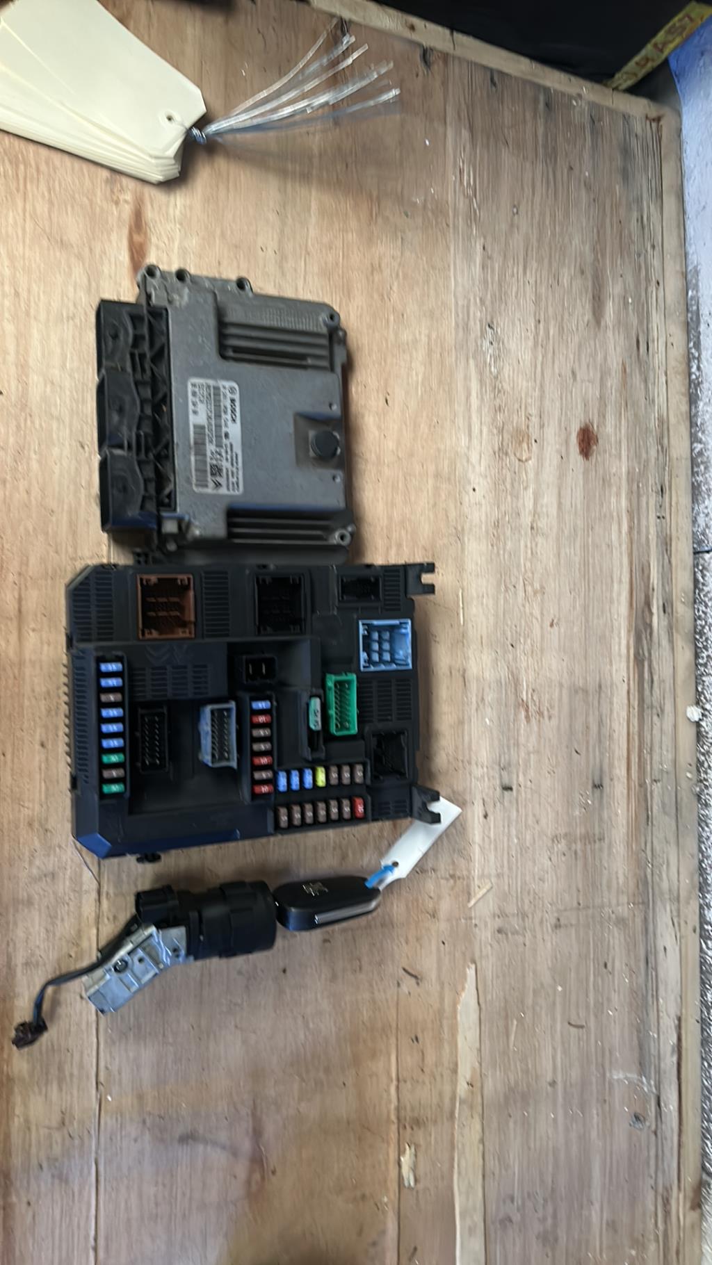 Kit de demarrage PEUGEOT 308 2 PHASE 1 Diesel - 1