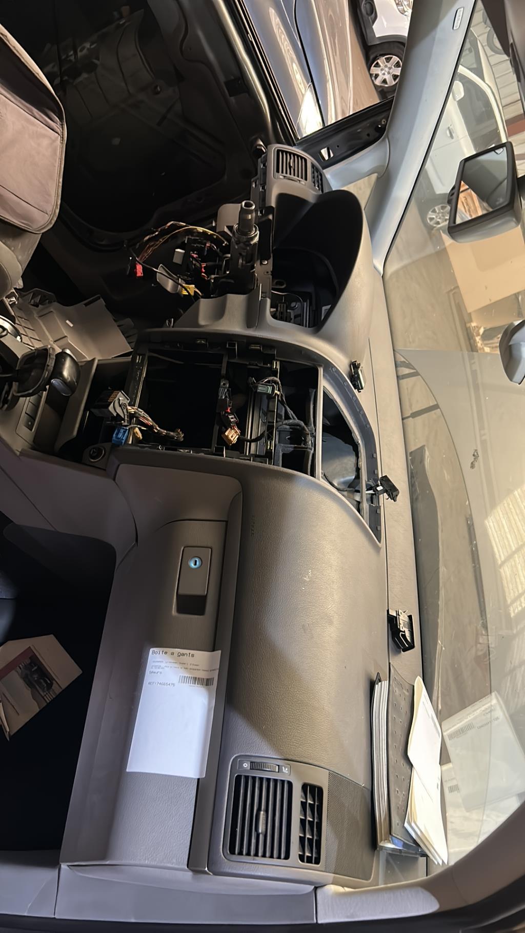 Planche de bord complete VOLKSWAGEN TOURAN 1 PHASE 2 Diesel - 1
