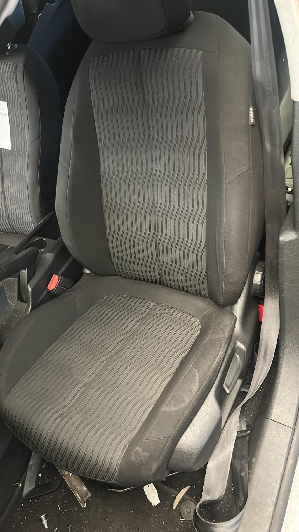 Siege avant gauche PEUGEOT 308 2 PHASE 1 Diesel - 1