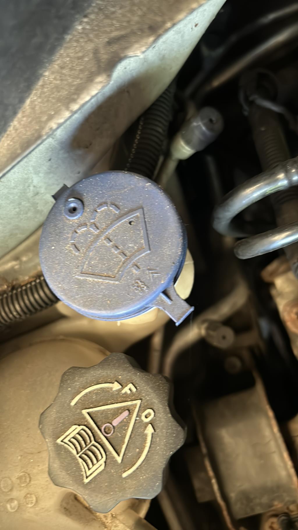 Vase de lave glace PEUGEOT 1007 Diesel - 1