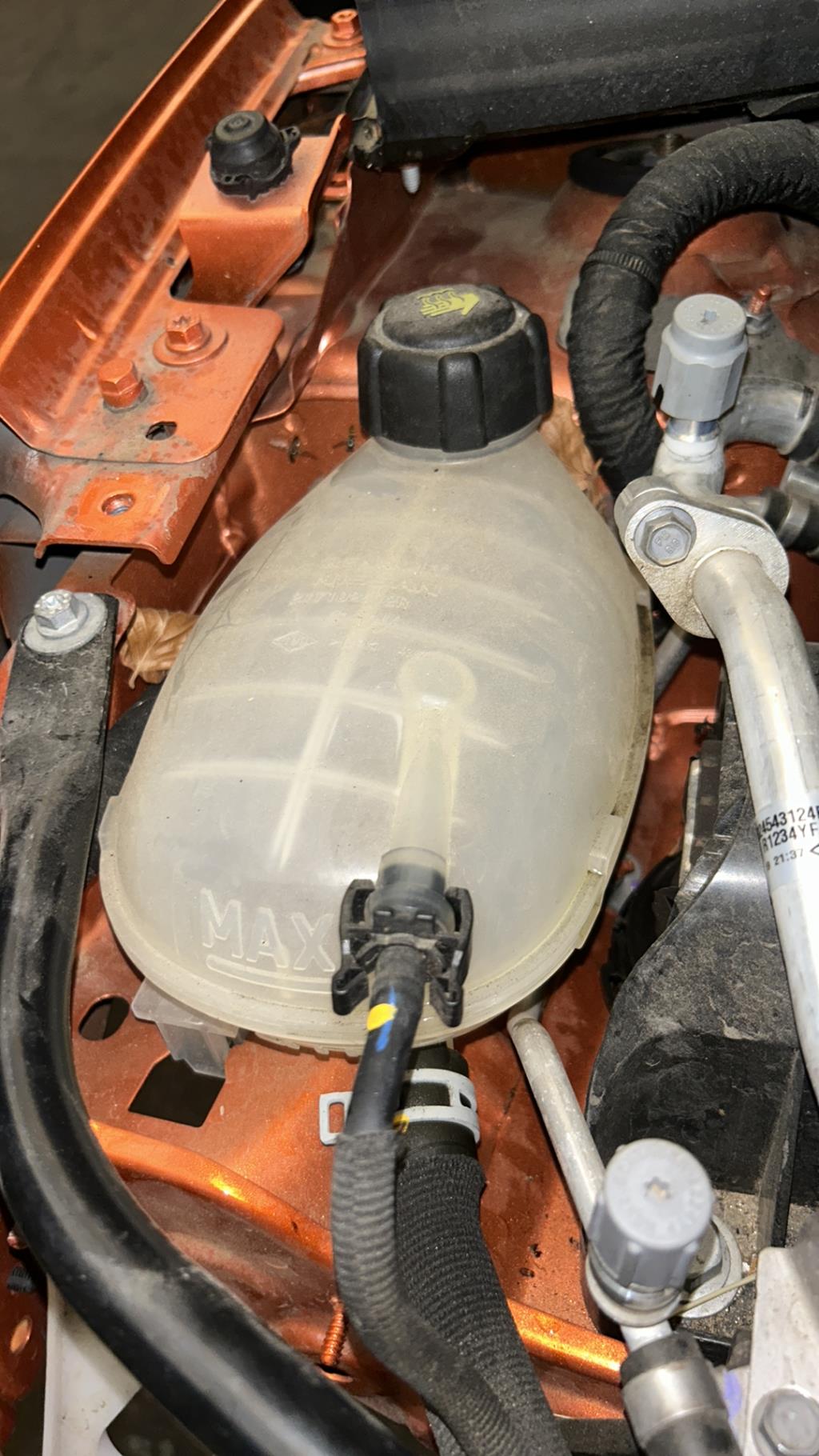 Vase d'expansion RENAULT CLIO 5 PHASE 1 Diesel - 1