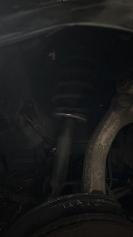 Amortisseur avant gauche AUDI A4 2 PHASE 1 Diesel - 1