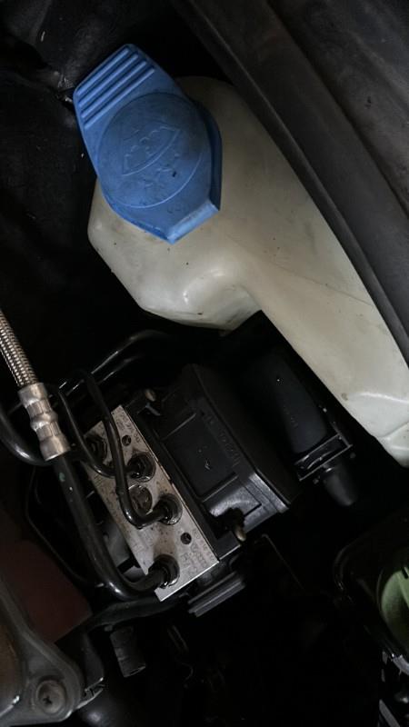 Bloc ABS (freins anti-blocage) AUDI A4 2 PHASE 1 Diesel - 1