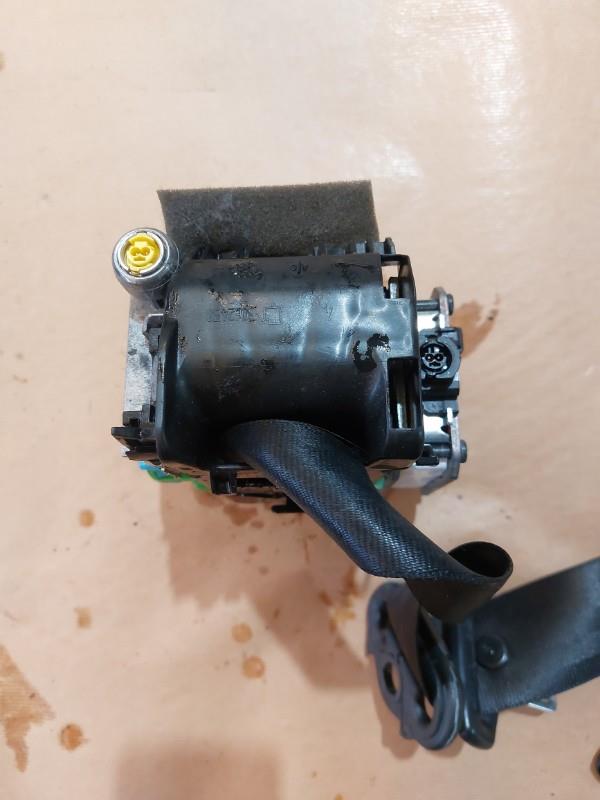 Ceinture avant gauche AUDI A4 3  - 1
