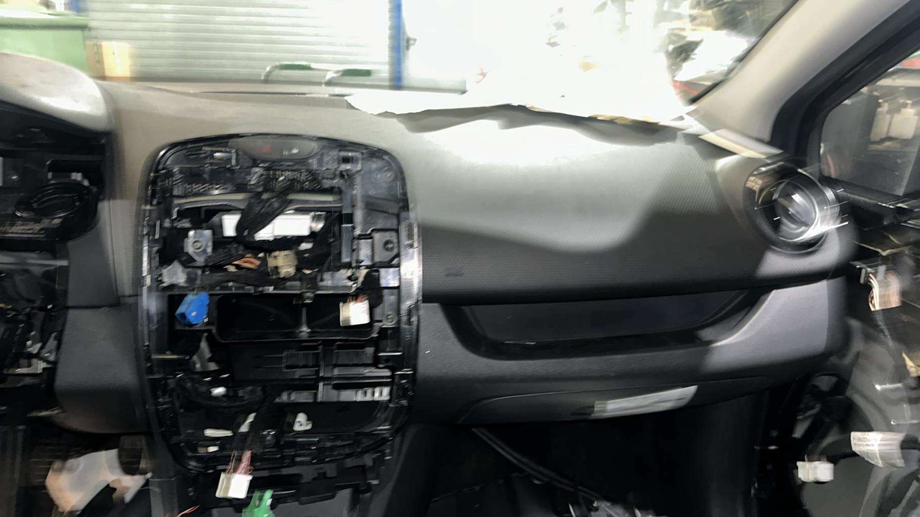 Planche de bord complete RENAULT CLIO 4 PHASE 1 Essence - 1