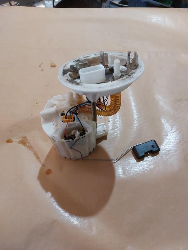 Pompe à carburant AUDI A4 3  - 1