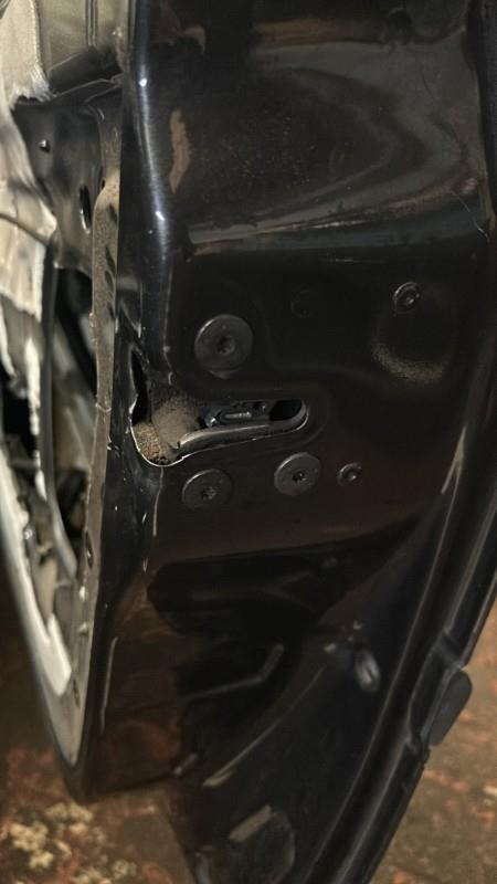 Serrure avant droit RENAULT CLIO 3 PHASE 1 Diesel - 1