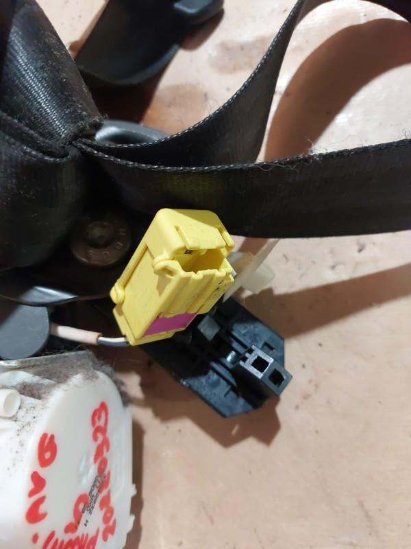 Ceinture avant gauche VOLKSWAGEN PASSAT 5  - 1