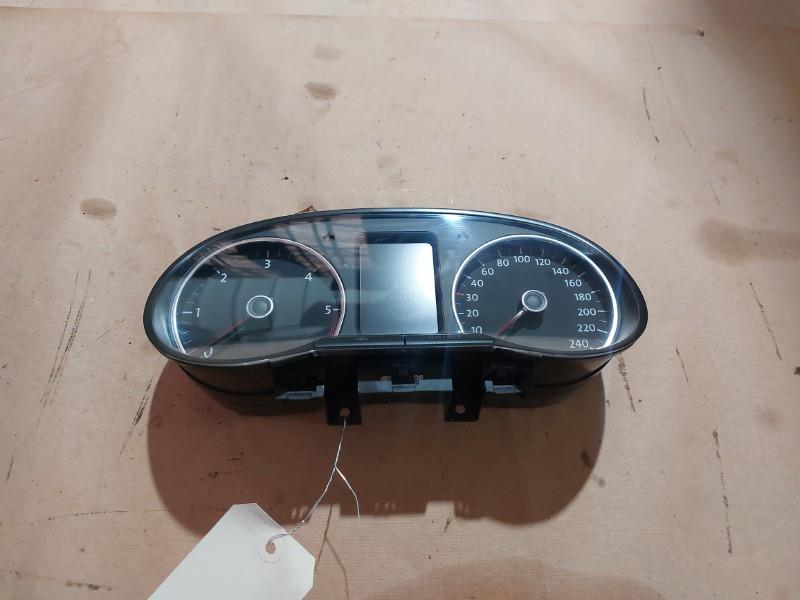 Compteur VOLKSWAGEN POLO 5  - 1