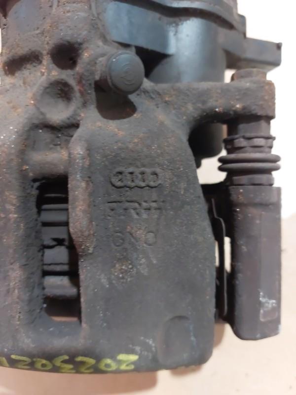 Etrier arriere gauche (freinage) AUDI A4 3  - 1