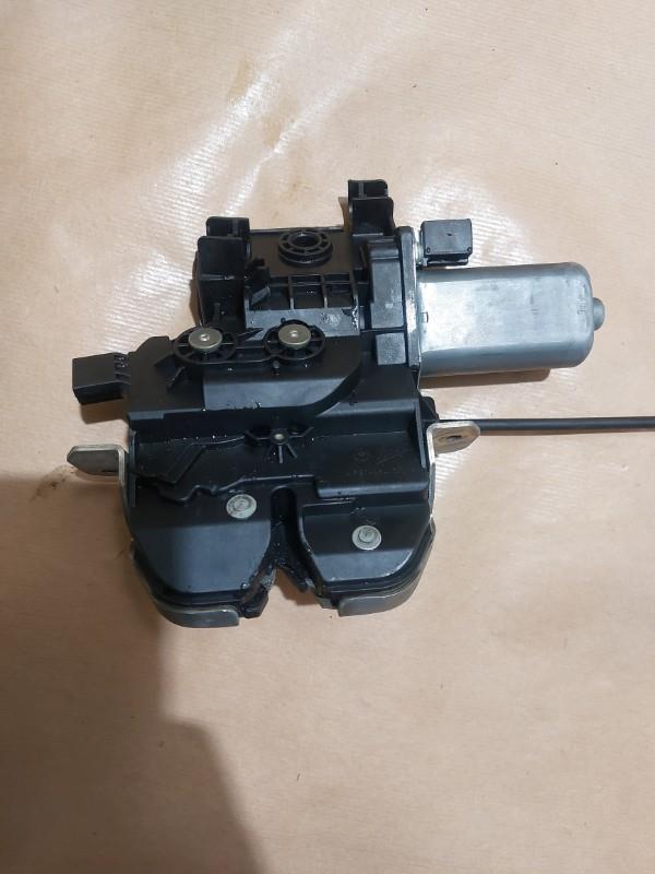 Fermeture centralisee coffre MERCEDES CLASSE S  - 1