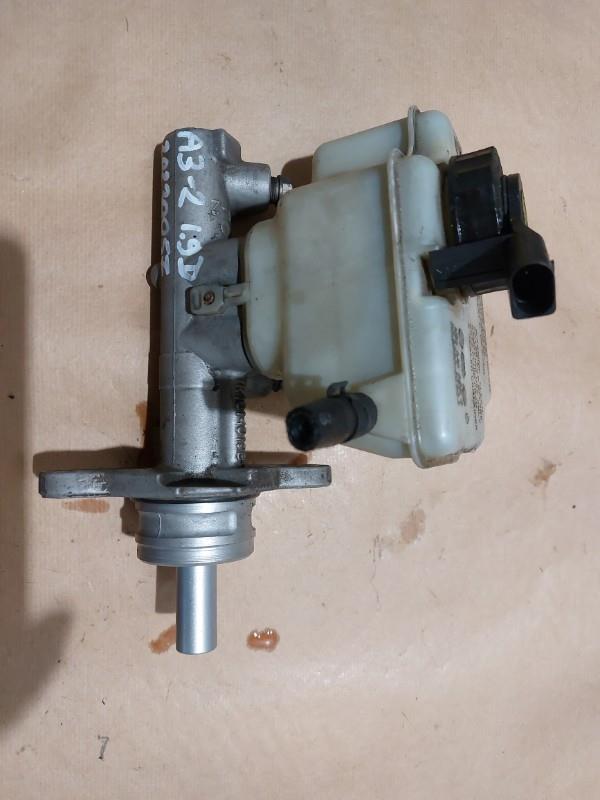 Maitre cylindre (freinage) AUDI A3 2 PHASE 1 Diesel - 1