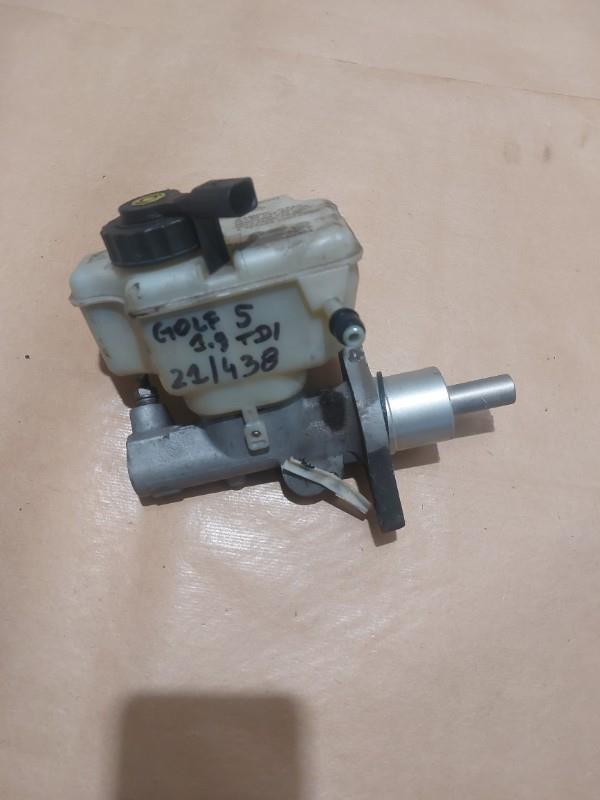 Maitre cylindre (freinage) VOLKSWAGEN GOLF 5  - 1