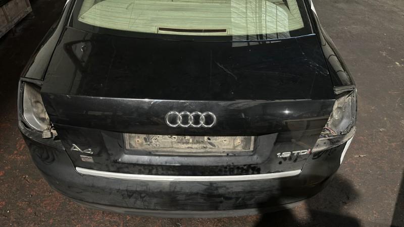 Malle/Hayon arriere AUDI A4 2 PHASE 1 Diesel - 1