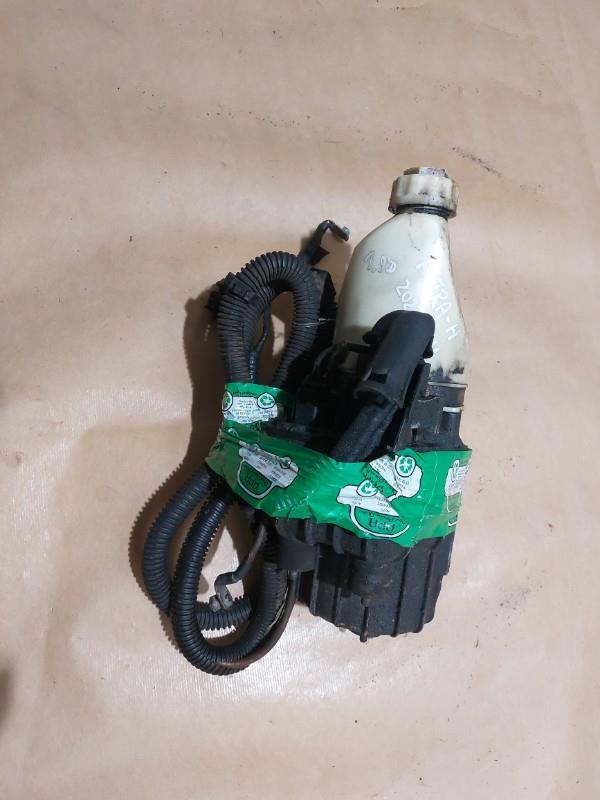 Pompe de direction OPEL ASTRA H  - 1