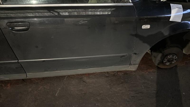 Porte avant droit AUDI A4 2 PHASE 1 Diesel - 1