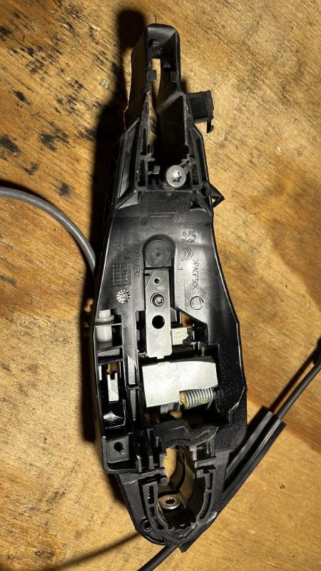 Serrure arriere droit CITROEN C3 3 PHASE 1 Essence - 1